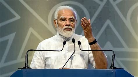 Building India of dreams of Bapu, Sardar Patel, says PM Modi on 8 years ...