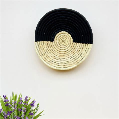 “Day & Night” Handwoven Sabai Grass Baskets | Decorative Plate ...