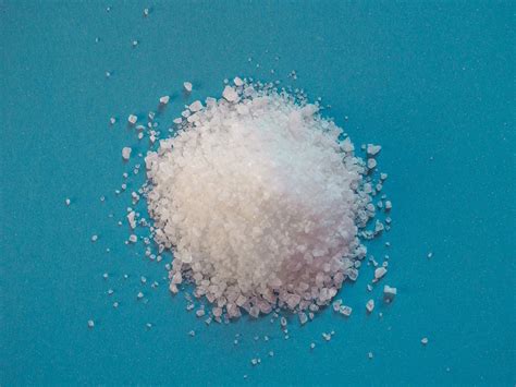 INGREDIENTS IN DEPTH - DIPALMITOYLETHYL DIMONIUM CHLORIDE