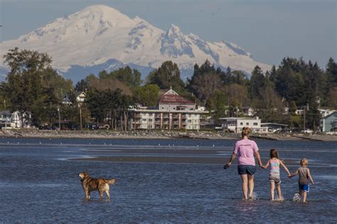 The Top Beaches in Seattle and Beyond