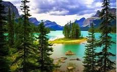 Beautiful Outdoor Wallpaper by Beautiful Landscape Hd Wallpaper Turquoise Blue Lake Beautiful Outdoor Wallpaper