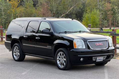 No Reserve: 33k-Mile 2011 GMC Yukon XL Denali AWD for sale on BaT Auctions - sold for $29,551 on ...