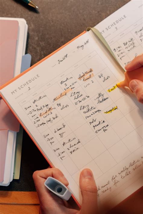 Stationery Essentials 的图像结果