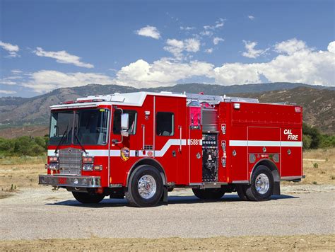 25 Interesting Facts about Fire Trucks - Fact Bud