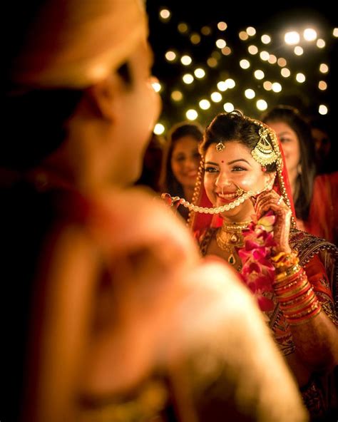 11 Quirky Candid Wedding Photos And Ideas For Your D-Day