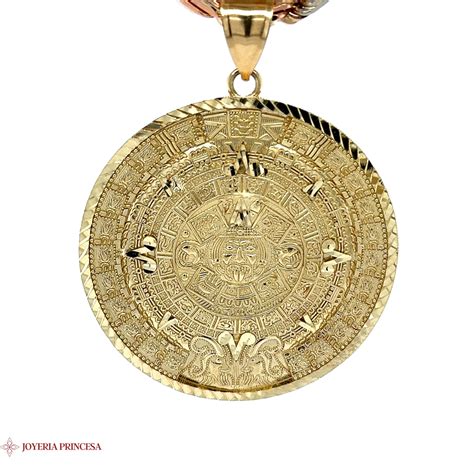 14K Gold Diamond-Cut Aztec Calendar Medallion Pendant – JoyeriaPrincesa