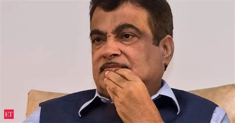 Make decisions faster, get rid of non-performers, Gadkari tells ...
