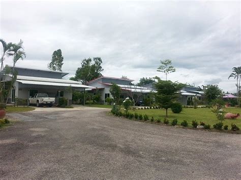 BAN SUAN SUREE (Lamphun) - Inn Reviews, Photos, Rate Comparison ...