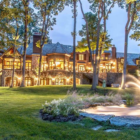 Million Dollar Luxury Homes Michigan