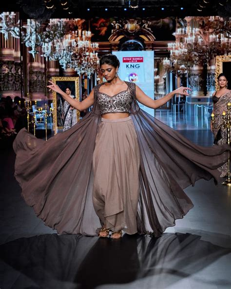 Riyaz Gangji presents classic occasion wear at Bombay Times Fashion ...