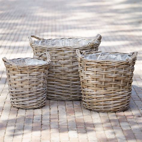 Large Wicker Basket Planter at Katherine Roosa blog