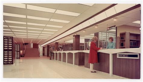 Library facilities and service at UNI, 1876-2004 | Special Collections and University Archives