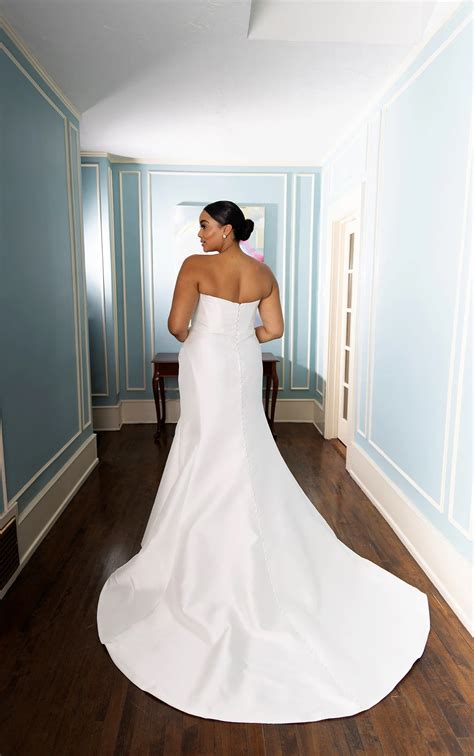 Glamorous Plus Size Wedding Dress with Overskirt | Martina Liana - martina liana 1557