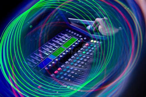 Sound Control Paneling 的图像结果