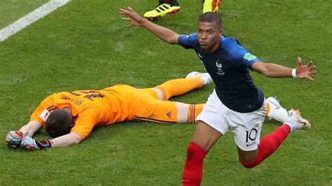 Lucha abierta por el mejor del Mundial: Neymar dijo adiós, se unió a ...
