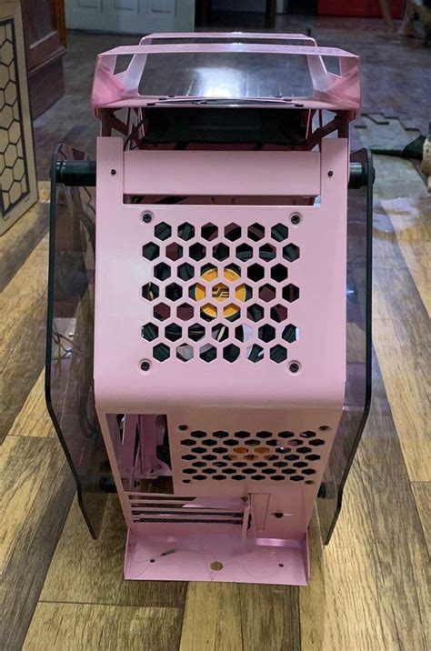 Alien Head PC Case 的图像结果