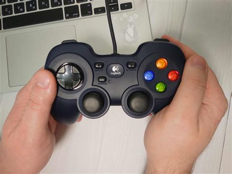 Огляд Logitech GamePad F310, ігрового маніпулятора для справжнього ...