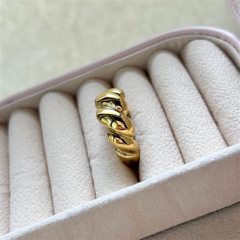 Chunky Twisted Ring – Trinkets By Mi