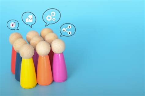 Collaboration Is Key 的图像结果