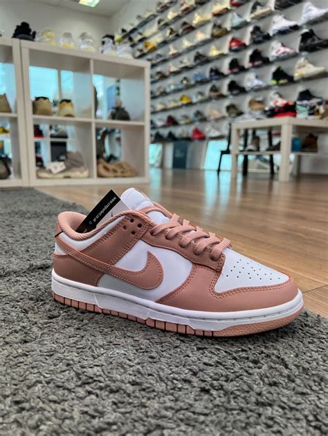 sustainable materials house dunk low