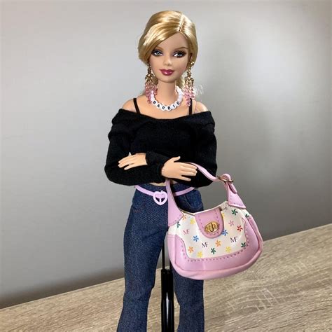 Guess the fictional characters! : r/Barbie