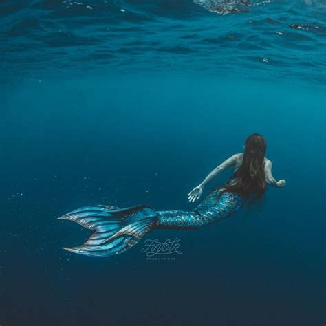 Siren of the seas – Artofit