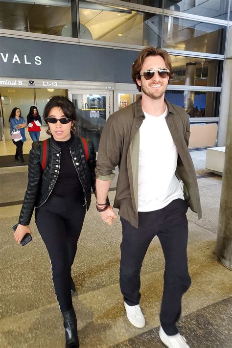 camila cabello and boyfriend matthew hussey hold hands as they arrive ...
