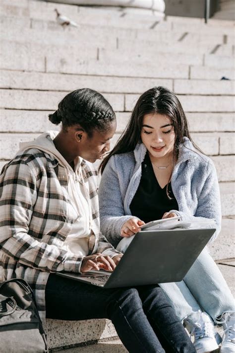 College Bus Tracking System Project Application Using Python に対する画像結果