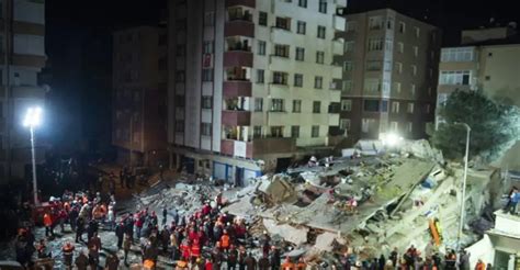 土耳其居民楼突然倒塌 已造成21人死亡14人受伤！ | 星岛加拿大都市网 多伦多