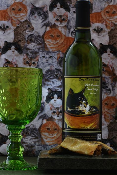 New Hampshire Wine-man: Incredibrew's NV Cranberry Pinot Grigio