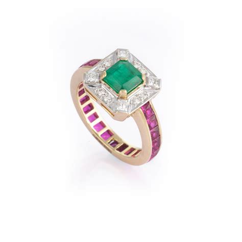 Princess Diana is now influencing “say yes” engagement rings, and the ...