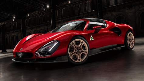The Alfa Romeo 33 Stradale EV Weighs 1,300 Pounds More Than the Gas Version