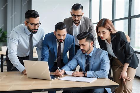 Professional Business People 的图像结果