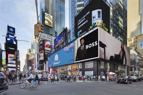 1540 Broadway, New York, NY 10036 - Bertelsmann Building | LoopNet