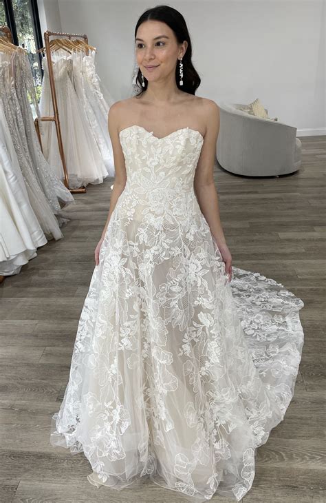 Strapless Lace Wedding Dress A Line