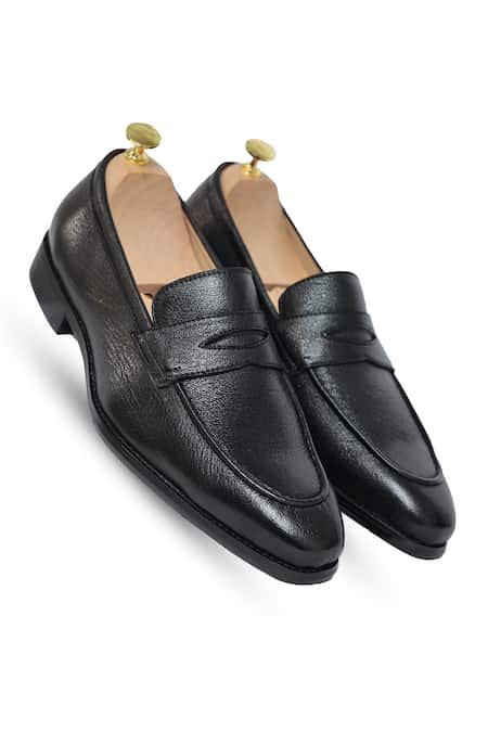 Buy Black Ripper Grain Penny Loafers For Men by Vantier Online at Aza ...