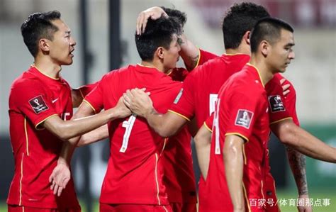 国足输给越南是低谷，但不该是绝望时刻 | 新京报快评__财经头条