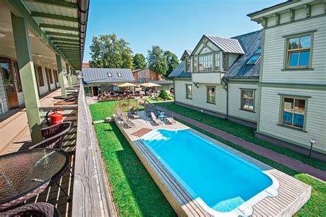 KURGO VILLA HOTEL (Parnu) - Hotel Reviews, Photos, Rate Comparison ...