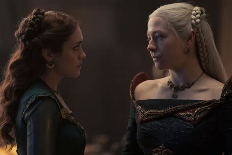 House of the Dragon: Emma D’Arcy & Olivia Cooke on Their Evolving Dynamic