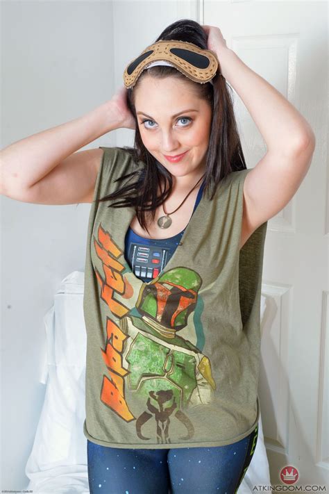 Pictures of Nickey Huntsman