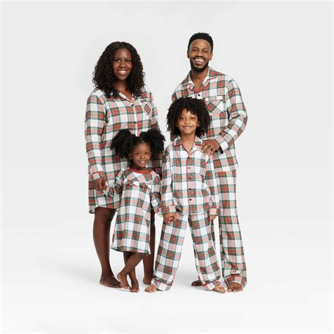 Target Holiday Matching Family Pajamas Review | POPSUGAR Fashion