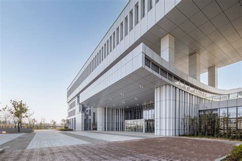 肥东县政务服务中心/上海华都建筑（HDD） | 建筑学院