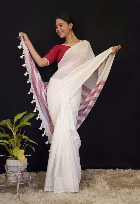 Beautiful White Pure Cotton With Color And Tassel On Palla Ready To ...