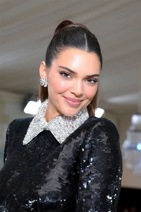 How Tall Is Kendall Jenner? 20 Funny Facts About Her