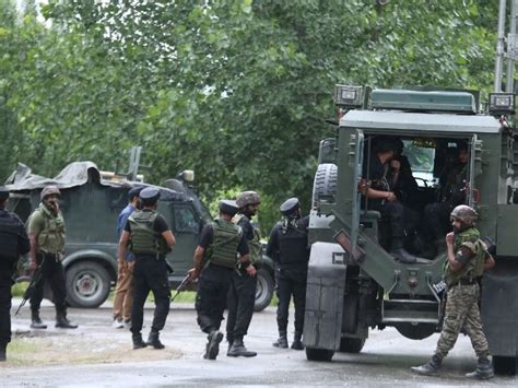 Kishtwar Encounter: 7 Soldiers Injured, 3 Airlifted | Operation Trashi ...