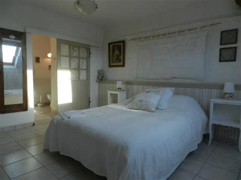 BECASSINE ET FICELLE (Laperriere-sur-Saone) - B&B Reviews & Photos ...