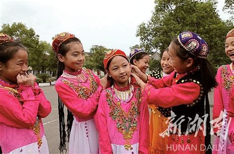 奇幻民族丨维吾尔族：桃花源里的天山来者 - 今日热点 - 新湖南