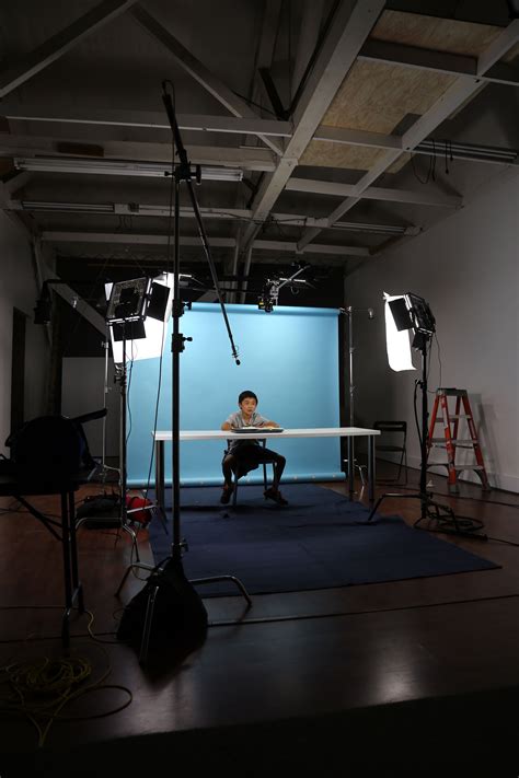 Three point lighting for portrait photography – Artofit