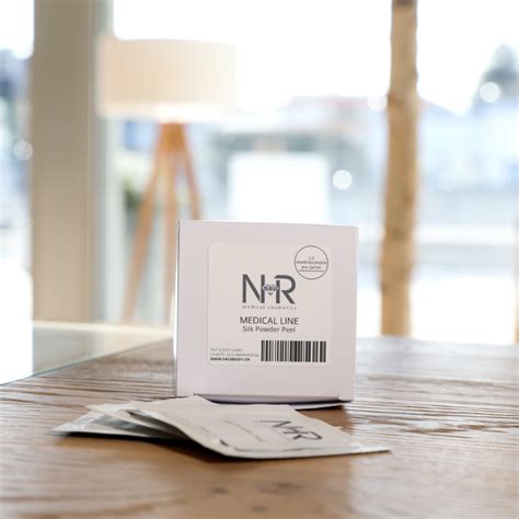 Silk Powder Peel - NHR medical cosmetics - das Beste für Ihre Haut