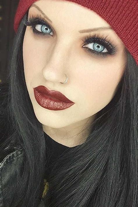 90s eye makeup grunge